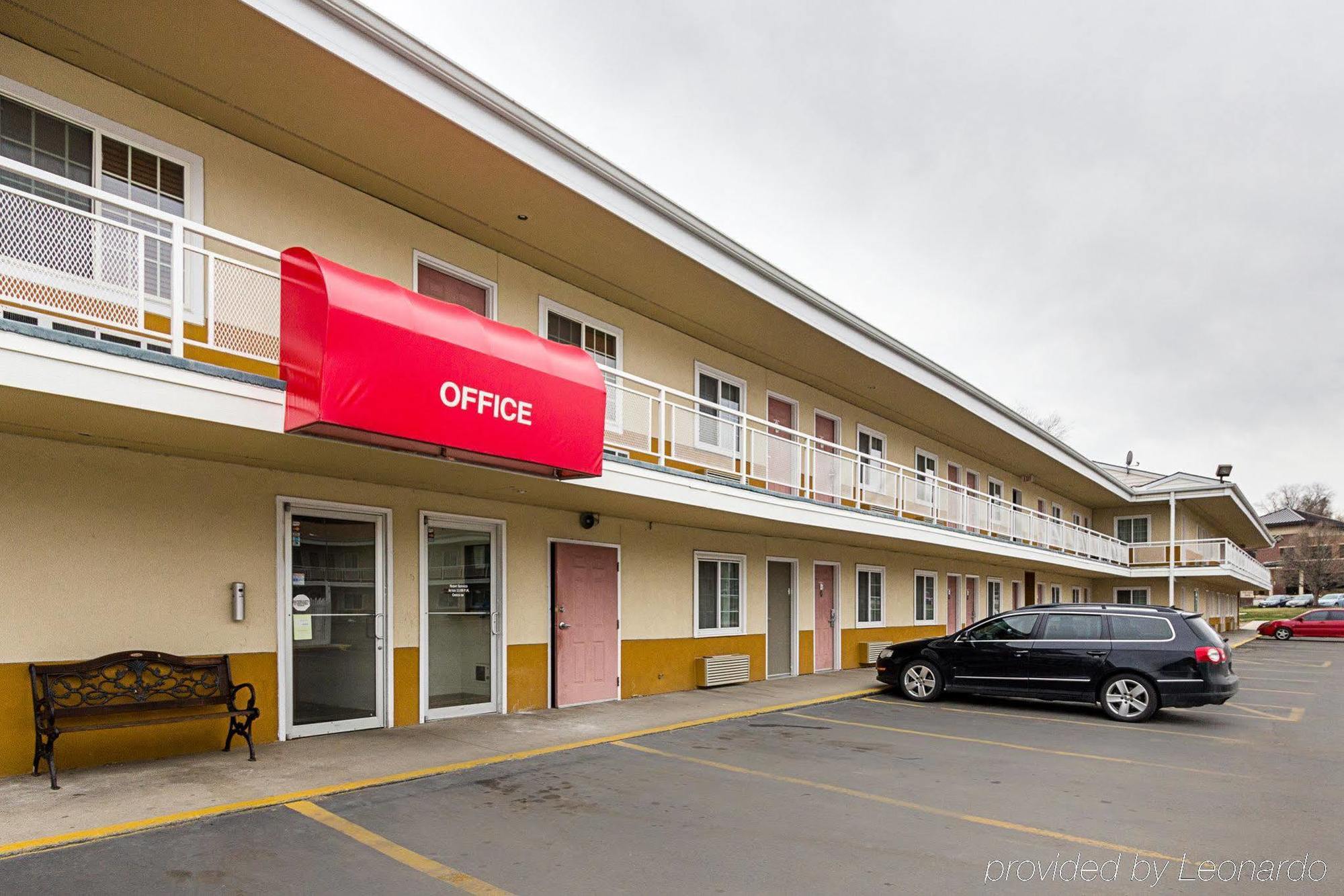 Rodeway Inn West Dodge Omaha Exteriér fotografie