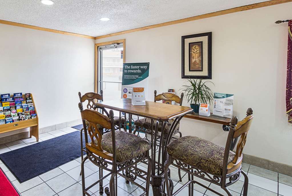 Rodeway Inn West Dodge Omaha Interiér fotografie